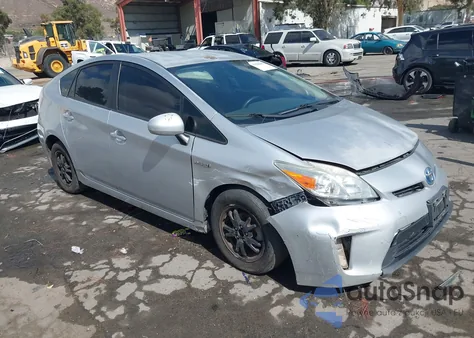 2012 Toyota Prius Two z USA, uszkodzony, nr VIN JTDKN3DU5C1511341